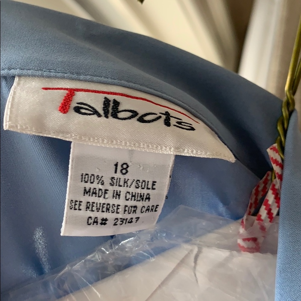 Talbots button down tee - Picture 3 of 3